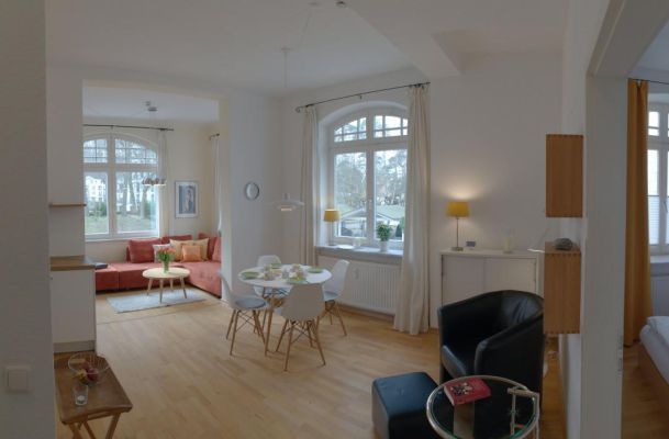 sonnige Ferienwohnung Binz Bäderstil